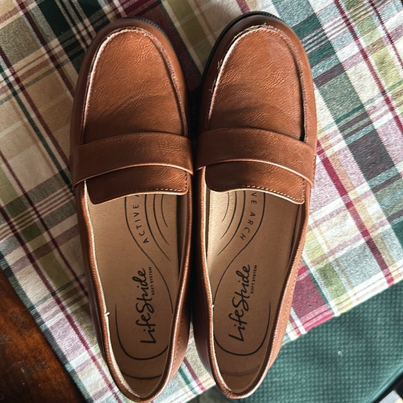 Lifestride loafers tan sz 8 - Picture 7 of 7